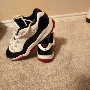Jordan 11 retro low concord white, black,, red sz3